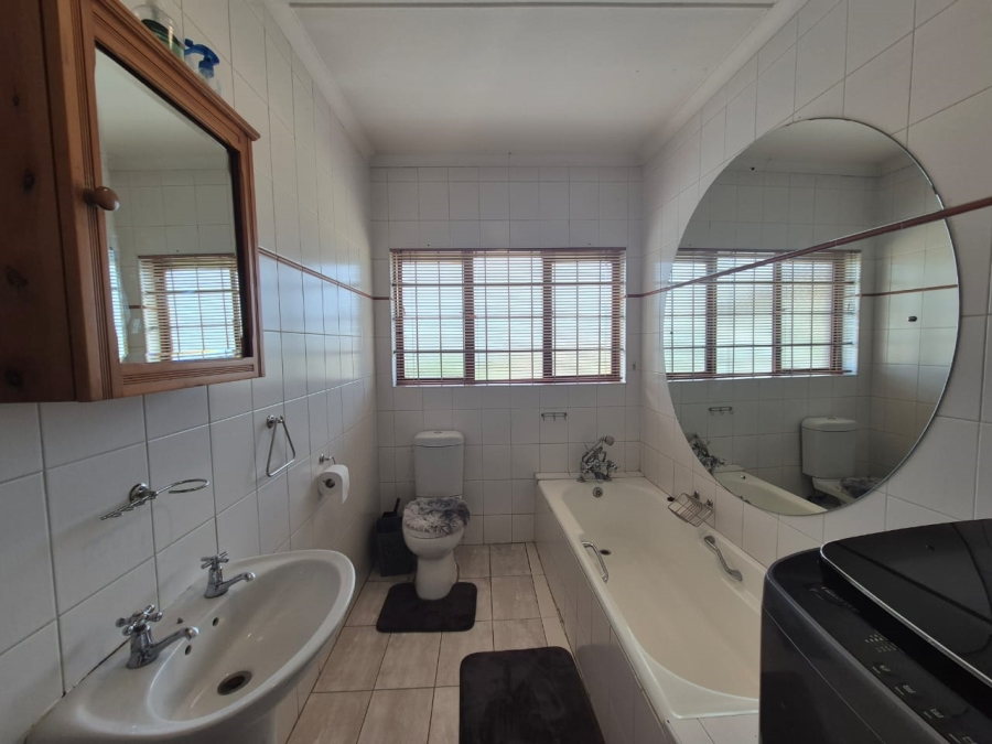 4 Bedroom Property for Sale in Northdene KwaZulu-Natal