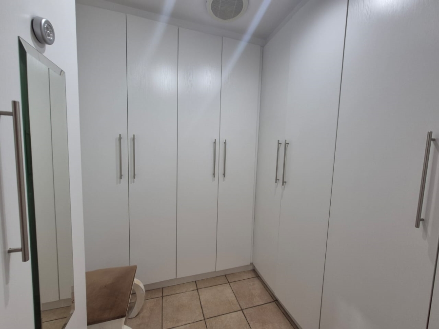 4 Bedroom Property for Sale in Northdene KwaZulu-Natal
