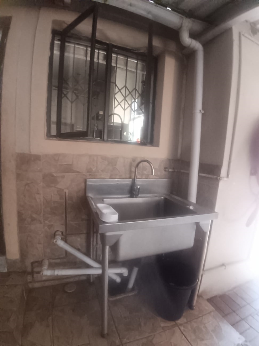 1 Bedroom Property for Sale in Springfield KwaZulu-Natal