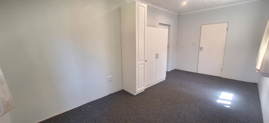 To Let 2 Bedroom Property for Rent in Hillcrest KwaZulu-Natal