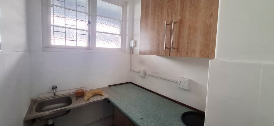 To Let Commercial Property for Rent in Stamford Hill KwaZulu-Natal