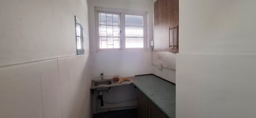To Let Commercial Property for Rent in Stamford Hill KwaZulu-Natal