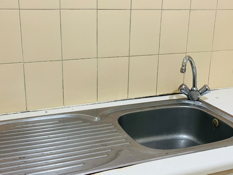 2 Bedroom Property for Sale in Durban Central KwaZulu-Natal