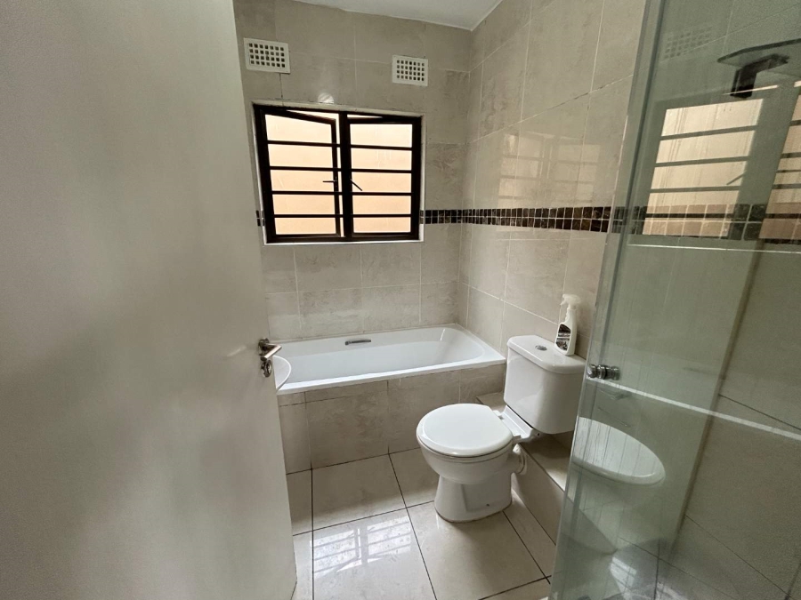 To Let 2 Bedroom Property for Rent in The Wolds KwaZulu-Natal