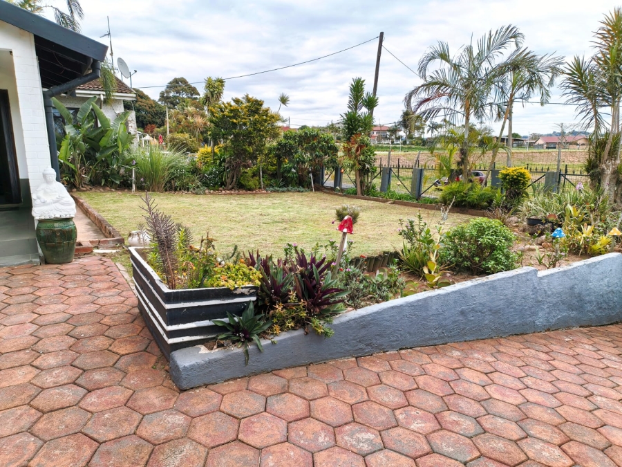 6 Bedroom Property for Sale in Kharwastan KwaZulu-Natal