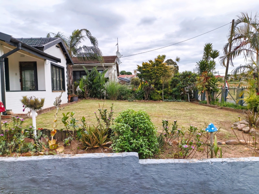 6 Bedroom Property for Sale in Kharwastan KwaZulu-Natal