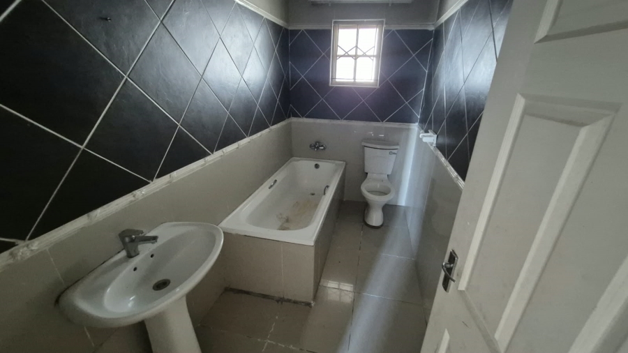 2 Bedroom Property for Sale in Bluff KwaZulu-Natal