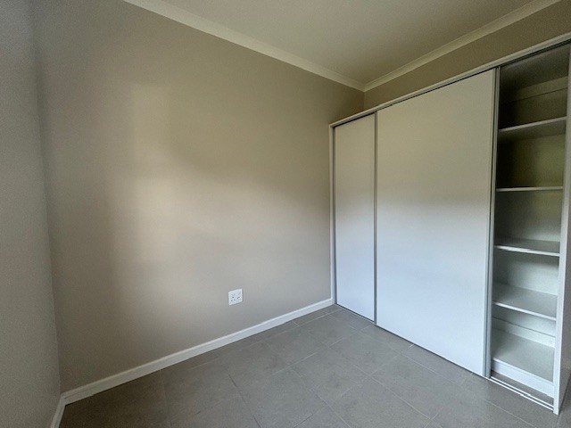 To Let 2 Bedroom Property for Rent in Waterfall KwaZulu-Natal