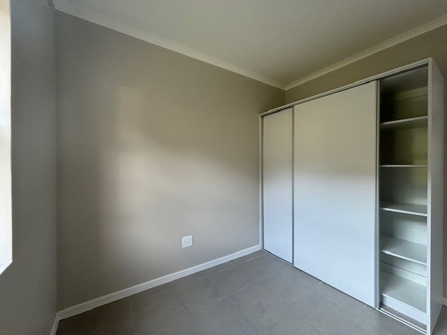 To Let 2 Bedroom Property for Rent in Waterfall KwaZulu-Natal