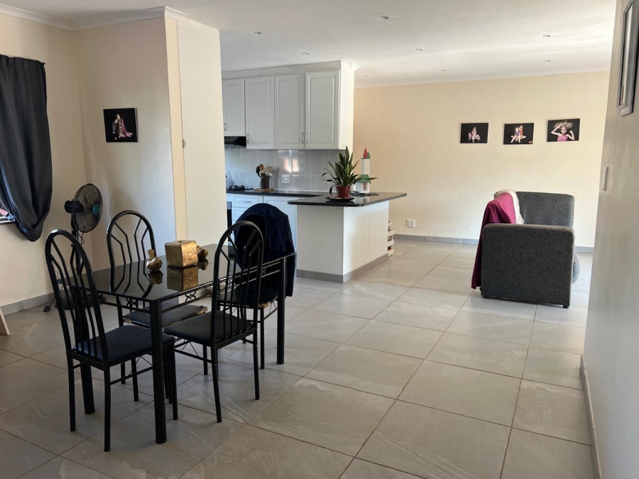2 Bedroom Property for Sale in Greendale KwaZulu-Natal