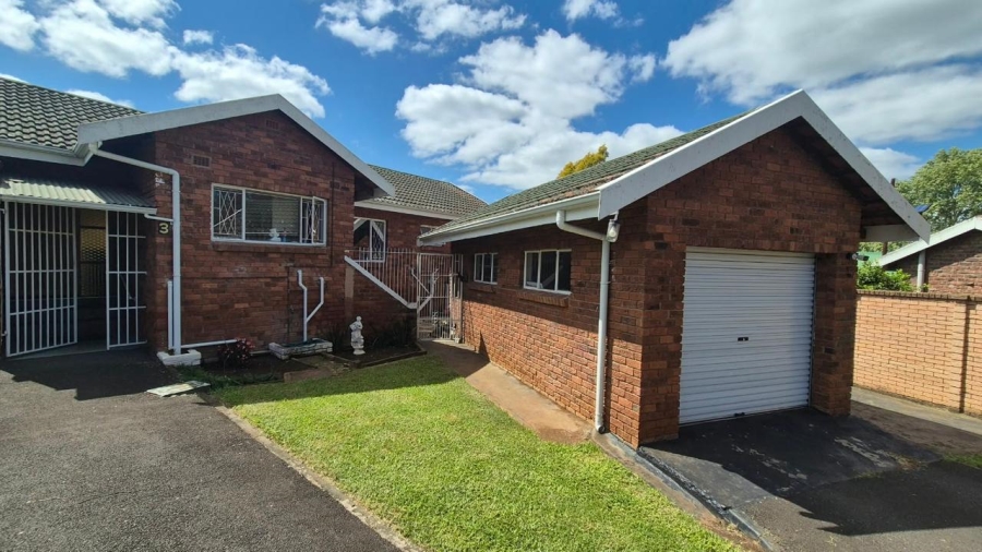 2 Bedroom Property for Sale in Greendale KwaZulu-Natal