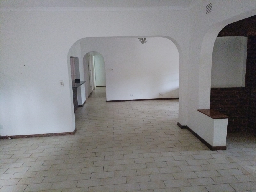 3 Bedroom Property for Sale in Glen Hills KwaZulu-Natal