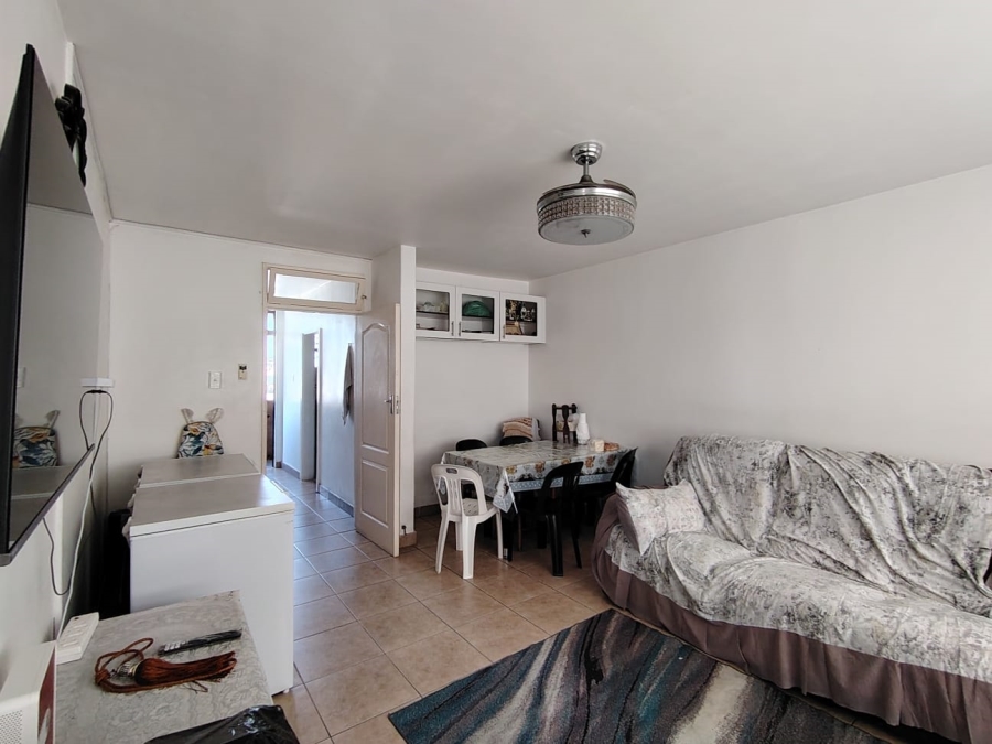 2 Bedroom Property for Sale in Durban Central KwaZulu-Natal