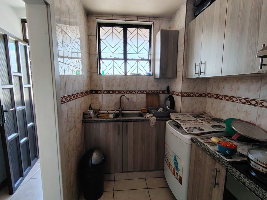 2 Bedroom Property for Sale in Durban Central KwaZulu-Natal