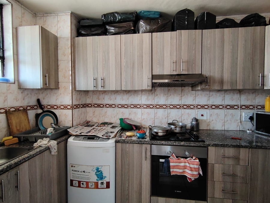 2 Bedroom Property for Sale in Durban Central KwaZulu-Natal