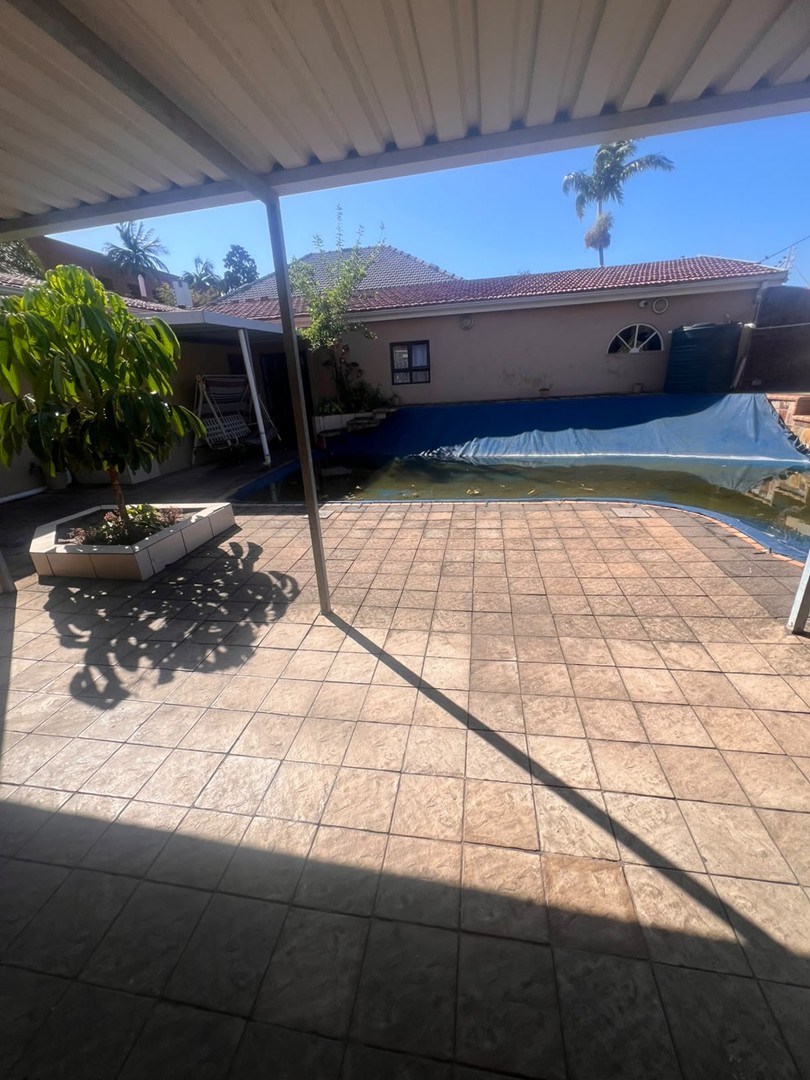 10 Bedroom Property for Sale in Berea KwaZulu-Natal
