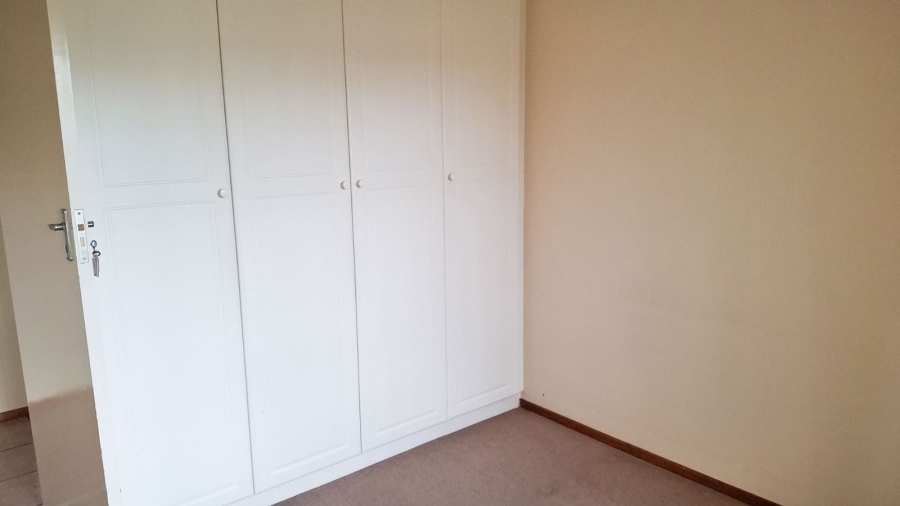 2 Bedroom Property for Sale in Amberglen KwaZulu-Natal