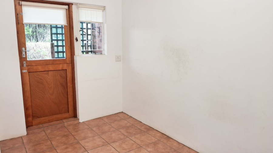 2 Bedroom Property for Sale in Amberglen KwaZulu-Natal