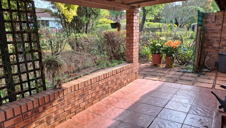 2 Bedroom Property for Sale in Amberglen KwaZulu-Natal