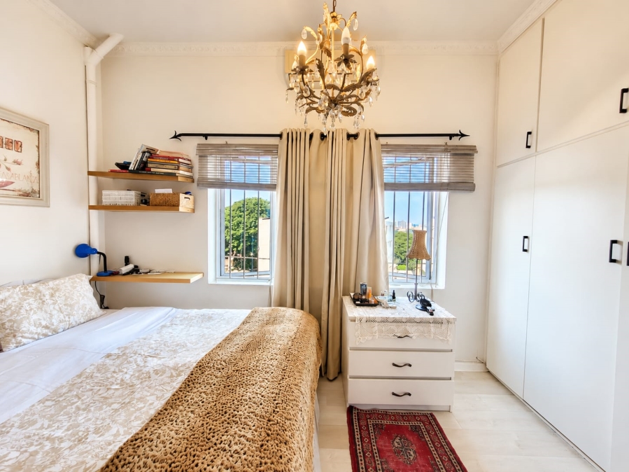 1 Bedroom Property for Sale in Essenwood KwaZulu-Natal
