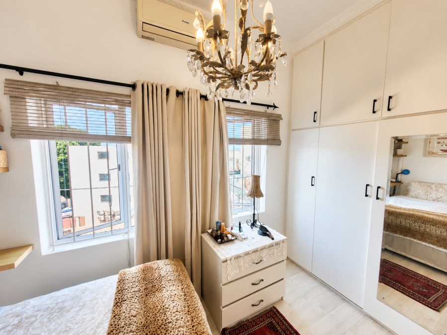 1 Bedroom Property for Sale in Essenwood KwaZulu-Natal