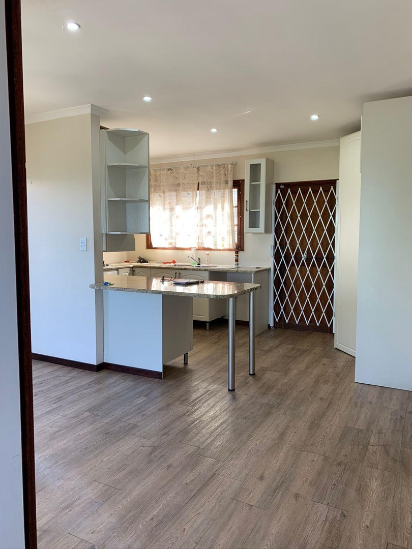 2 Bedroom Property for Sale in La Lucia KwaZulu-Natal