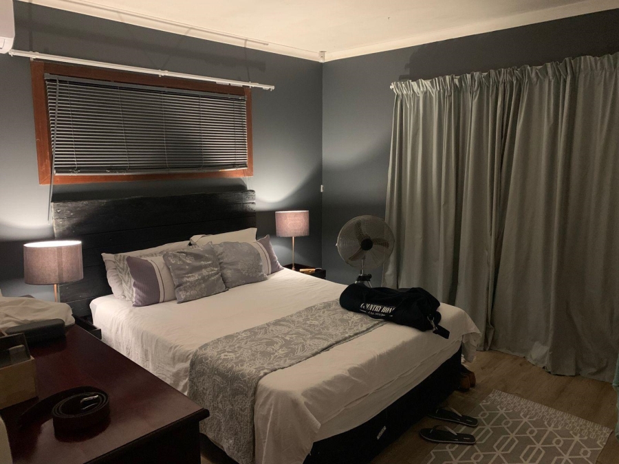 2 Bedroom Property for Sale in La Lucia KwaZulu-Natal