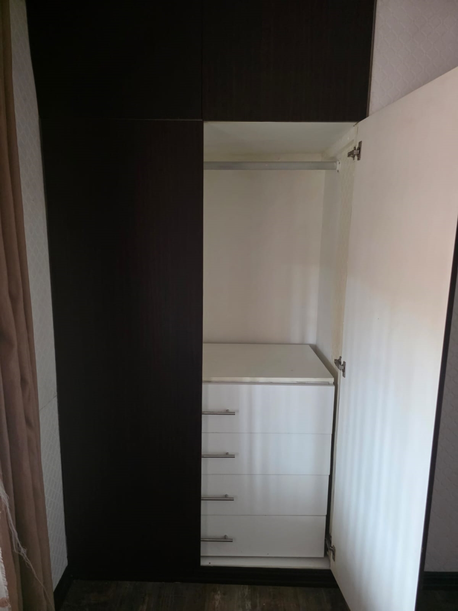 To Let 2 Bedroom Property for Rent in Berea KwaZulu-Natal