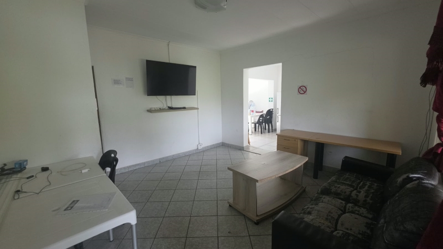 5 Bedroom Property for Sale in Mariannhill Park KwaZulu-Natal