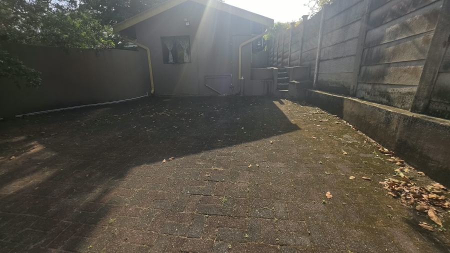 5 Bedroom Property for Sale in Mariannhill Park KwaZulu-Natal