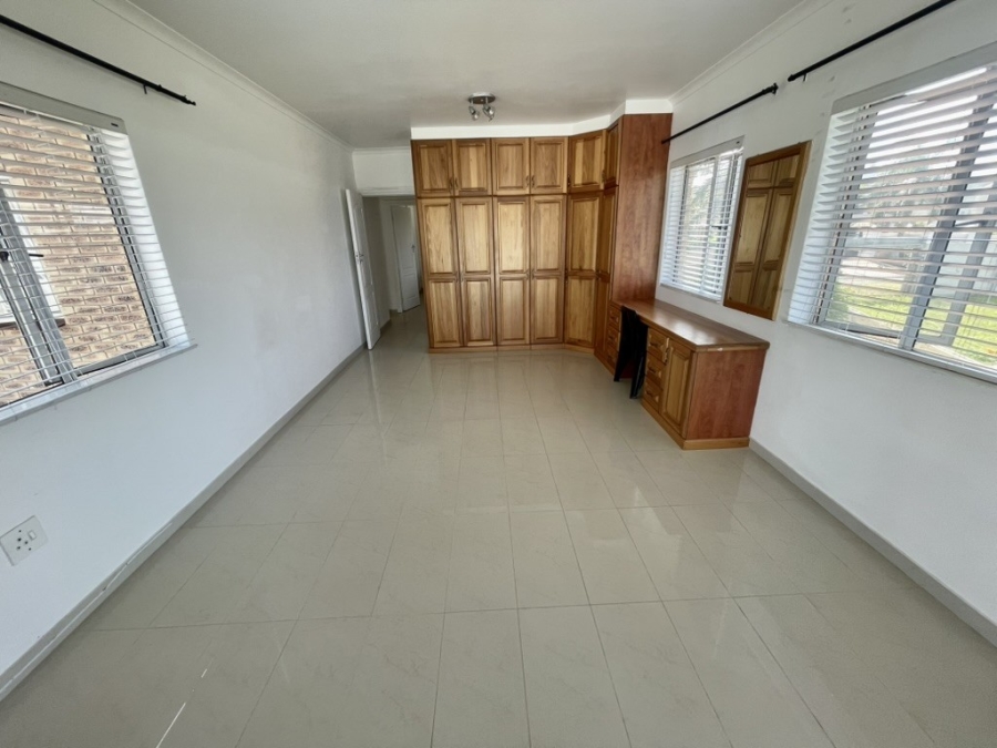 To Let 5 Bedroom Property for Rent in Herrwood Park KwaZulu-Natal