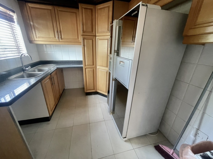 To Let 5 Bedroom Property for Rent in Herrwood Park KwaZulu-Natal
