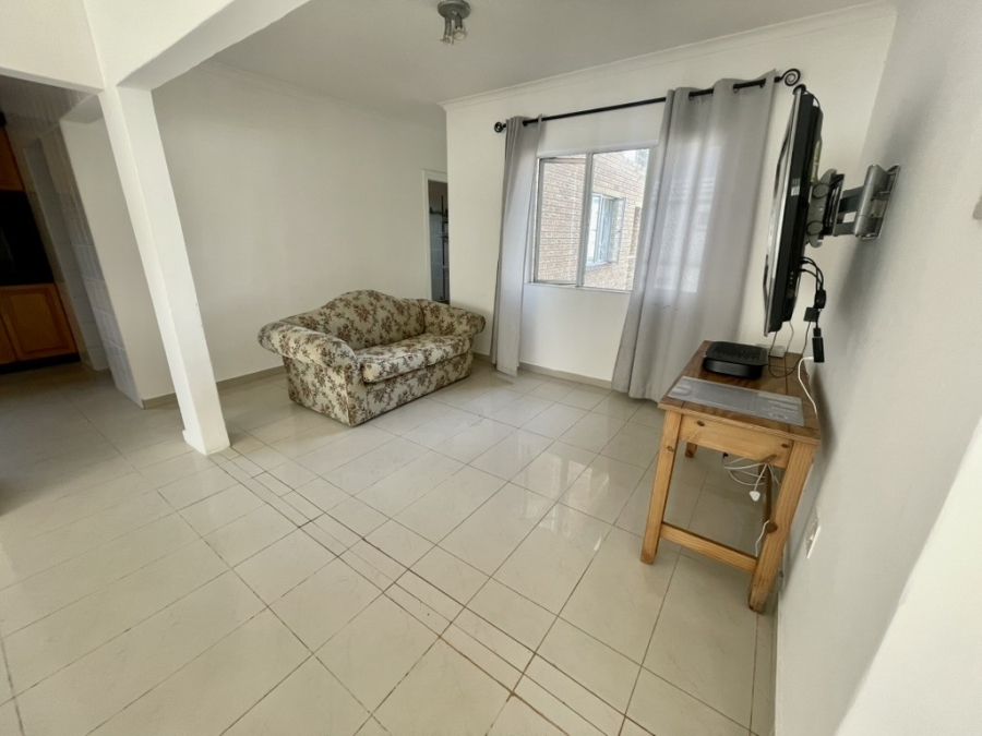 To Let 5 Bedroom Property for Rent in Herrwood Park KwaZulu-Natal