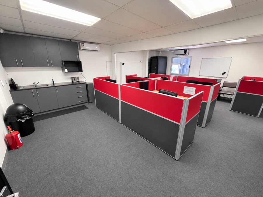 To Let Commercial Property for Rent in Mount Edgecombe KwaZulu-Natal