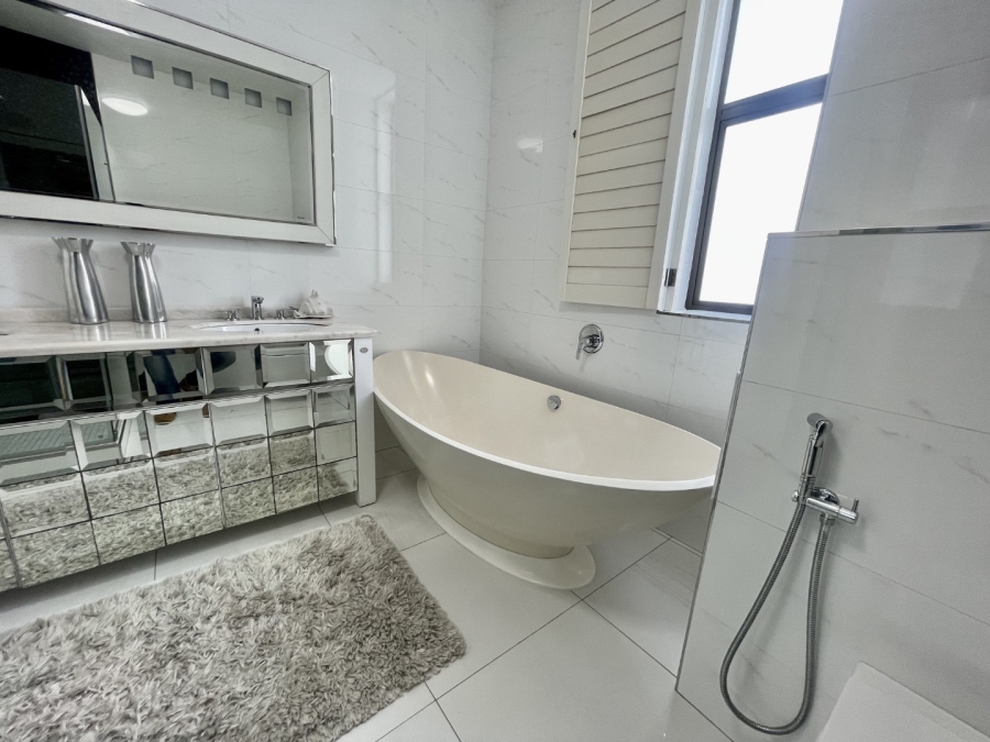 3 Bedroom Property for Sale in La Lucia KwaZulu-Natal