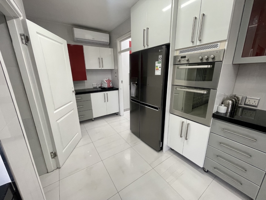 3 Bedroom Property for Sale in La Lucia KwaZulu-Natal