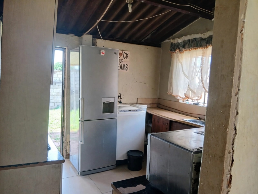 2 Bedroom Property for Sale in Kwamashu KwaZulu-Natal
