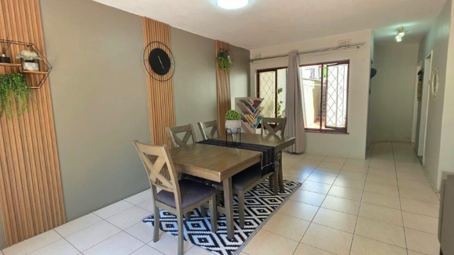 3 Bedroom Property for Sale in Sunningdale KwaZulu-Natal