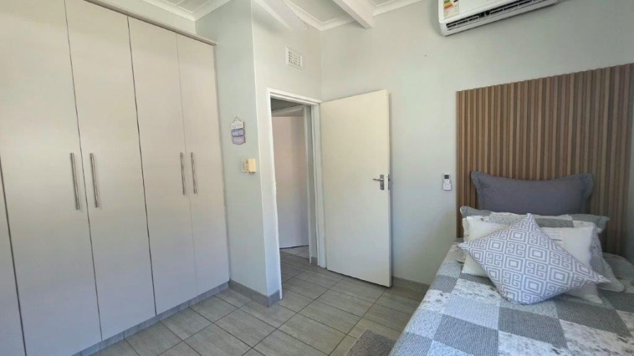 3 Bedroom Property for Sale in Sunningdale KwaZulu-Natal