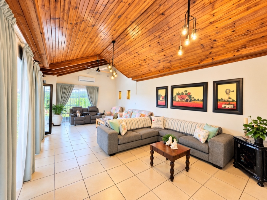 4 Bedroom Property for Sale in Meer En See KwaZulu-Natal