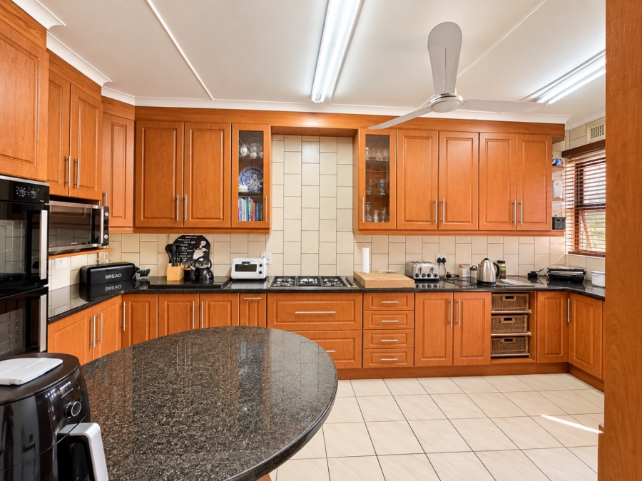 4 Bedroom Property for Sale in Meer En See KwaZulu-Natal