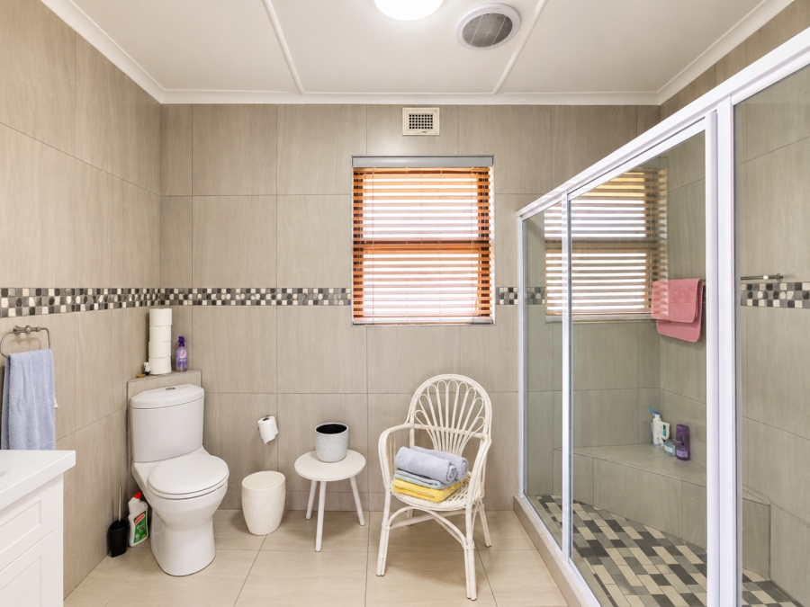4 Bedroom Property for Sale in Meer En See KwaZulu-Natal