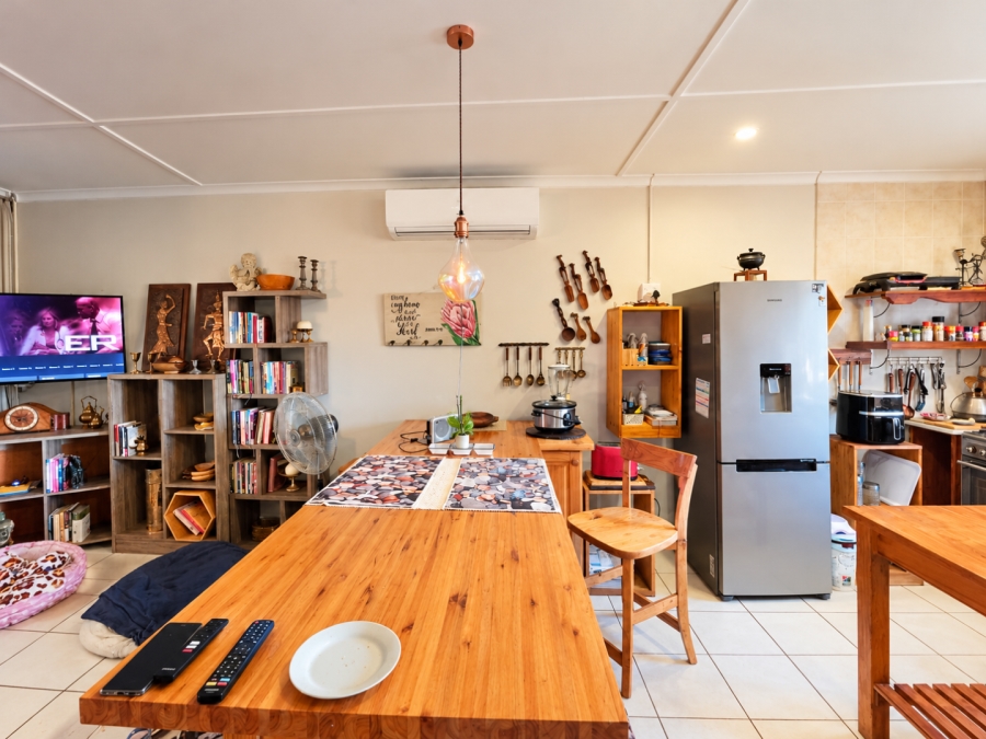 4 Bedroom Property for Sale in Meer En See KwaZulu-Natal