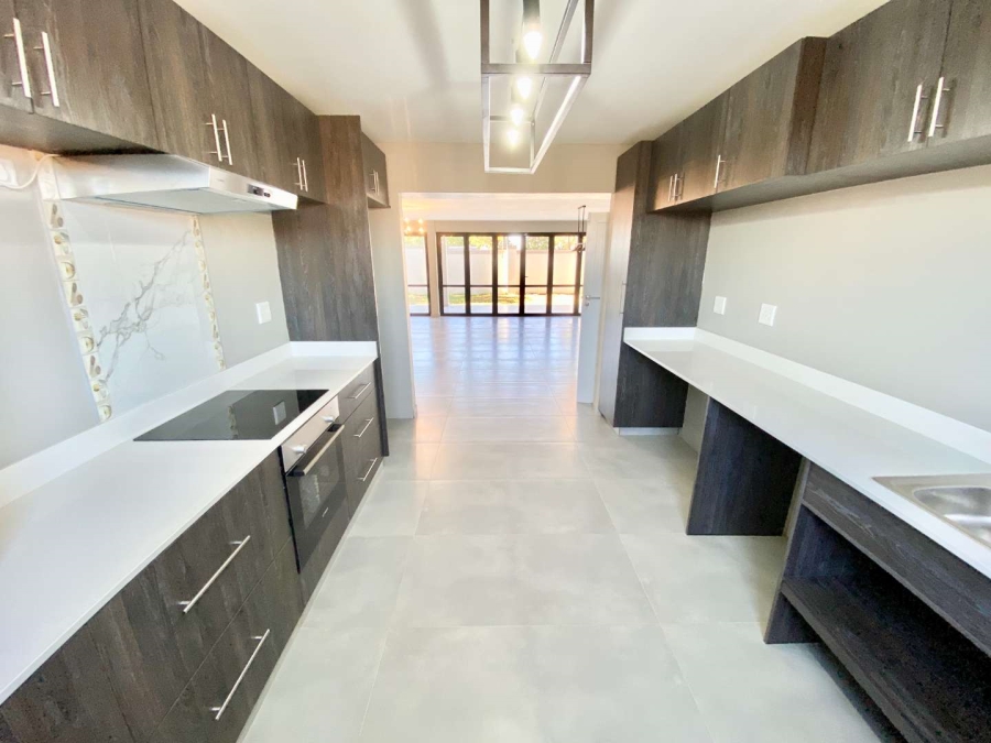 To Let 2 Bedroom Property for Rent in Durban North KwaZulu-Natal