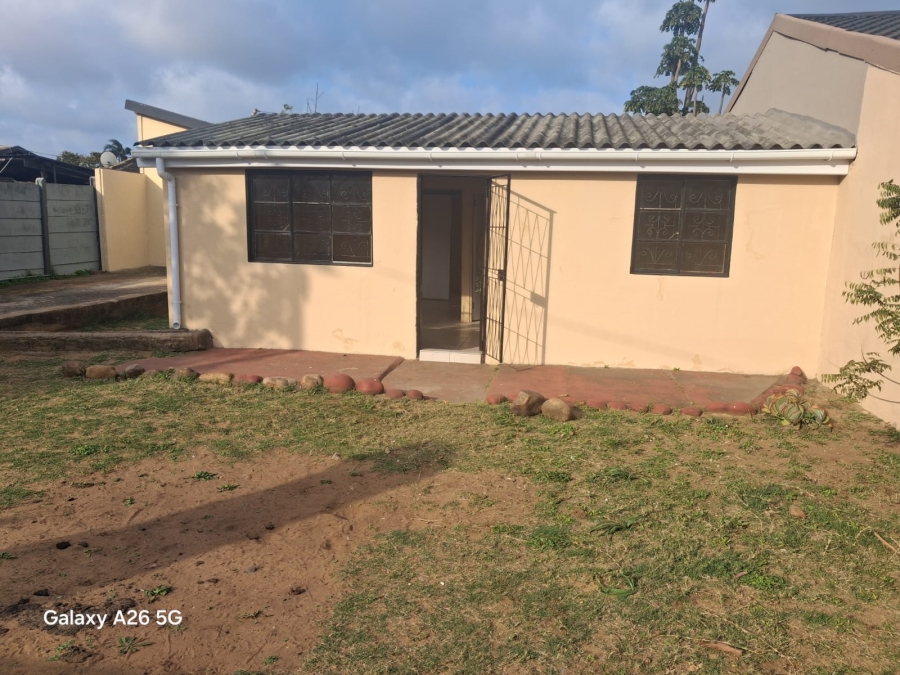 To Let 2 Bedroom Property for Rent in Austerville KwaZulu-Natal