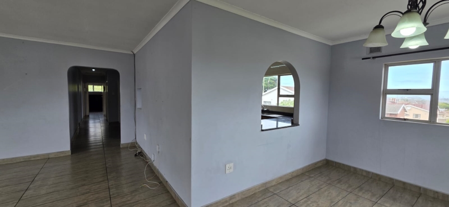 To Let 4 Bedroom Property for Rent in Bluff KwaZulu-Natal