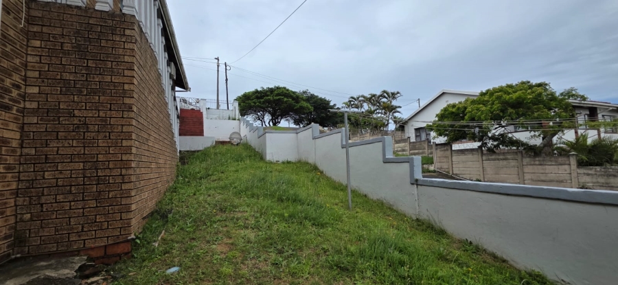 To Let 4 Bedroom Property for Rent in Bluff KwaZulu-Natal