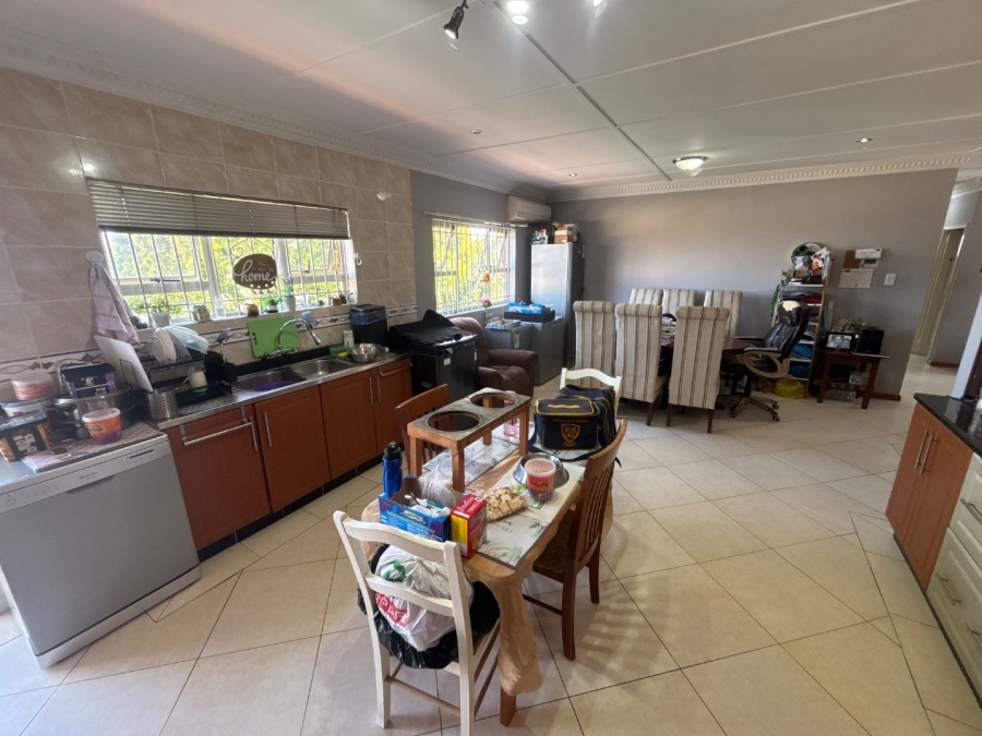To Let 3 Bedroom Property for Rent in Malvern KwaZulu-Natal