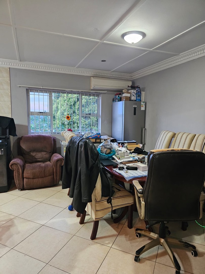 To Let 3 Bedroom Property for Rent in Malvern KwaZulu-Natal