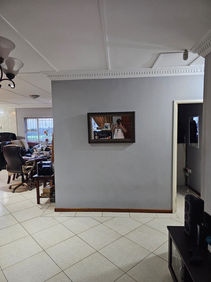 To Let 3 Bedroom Property for Rent in Malvern KwaZulu-Natal